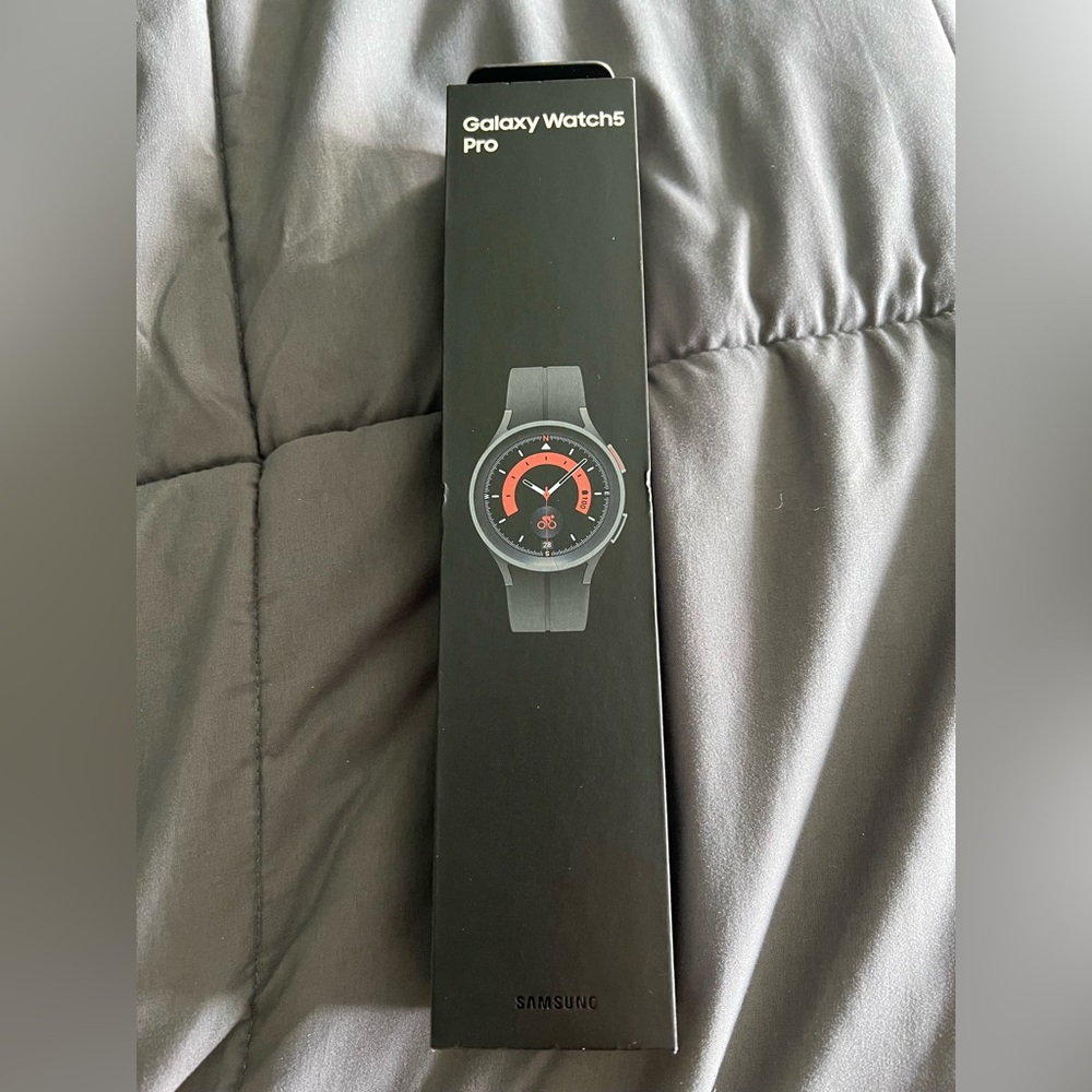 Brand New In Box Samsung Watch 5 Pro 45mm.